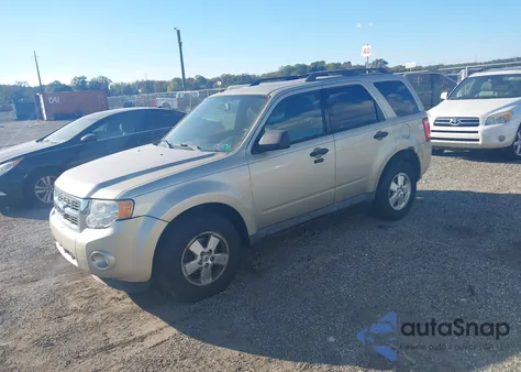 2011 Ford Escape Xlt from USA, damaged, VIN 1FMCU0DG7BKA31127